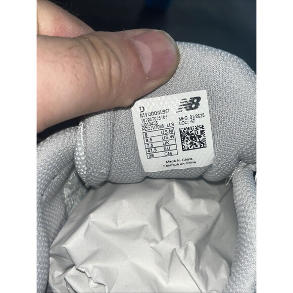Athletic_Shoes